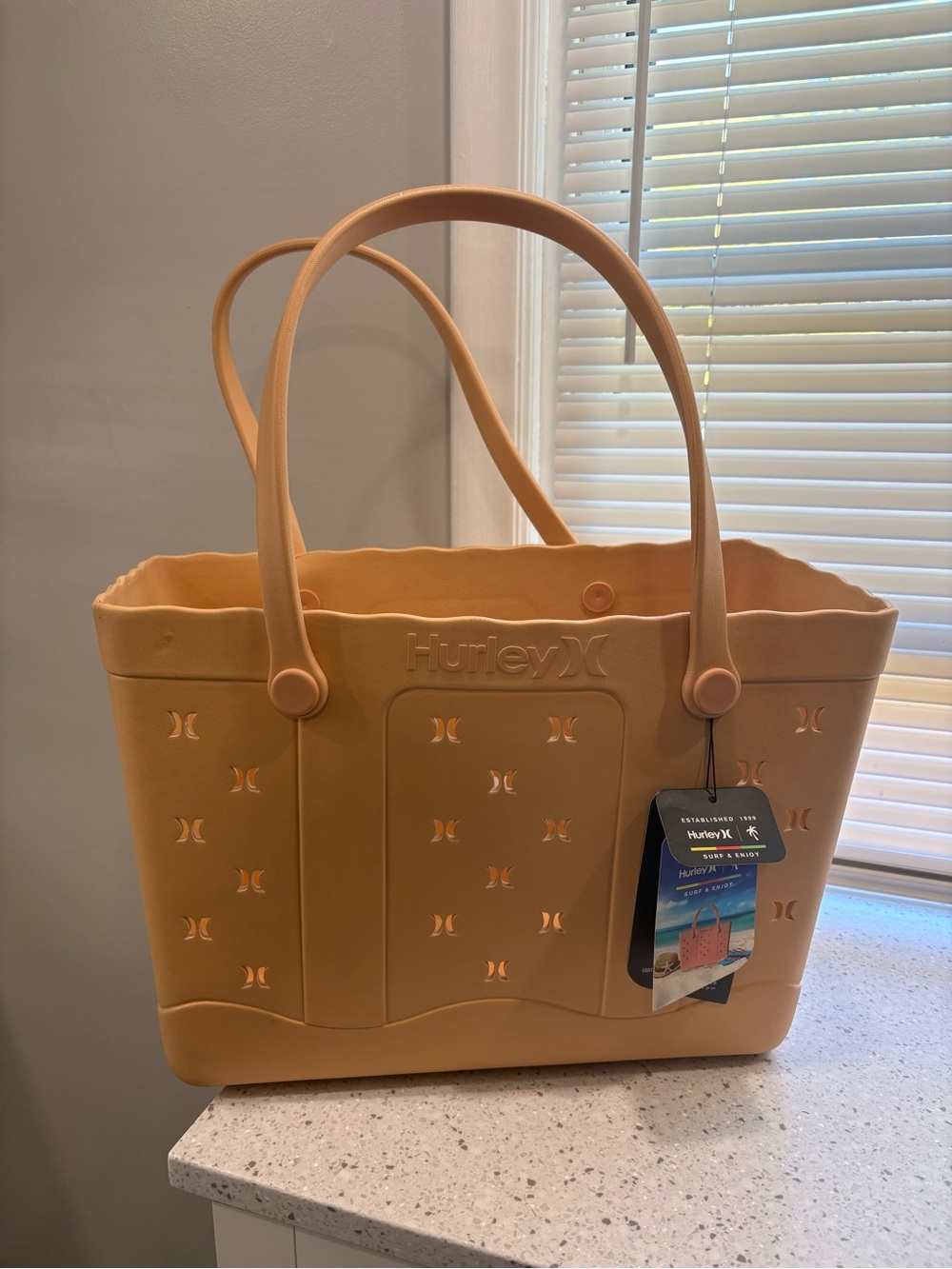 NWT Hurley 19" Large Beach Tote Bag in Peach Tote Bag
